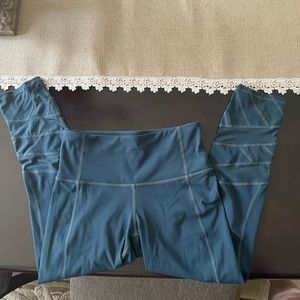 Athleta XS Capri Leggings